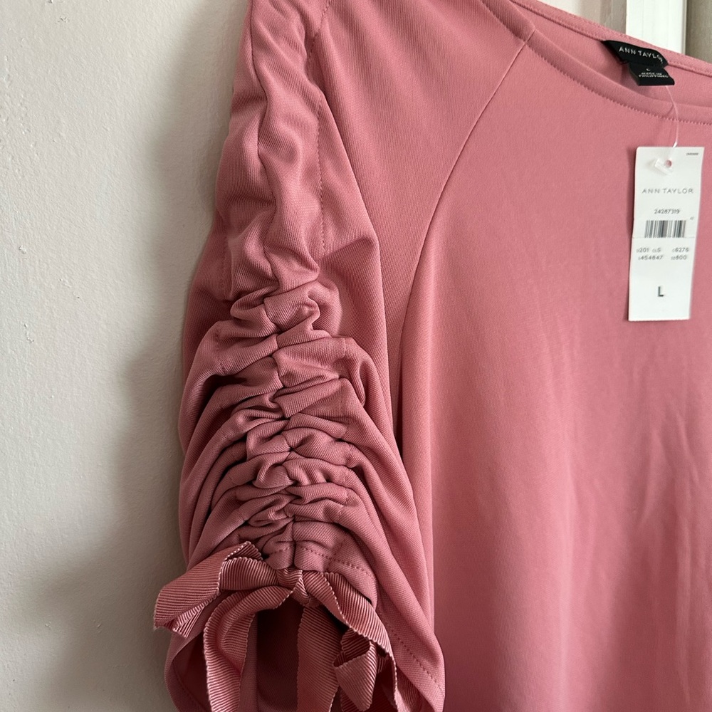 NWT Ann Taylor Ribbon Ruched Top - Picture 4 of 4
